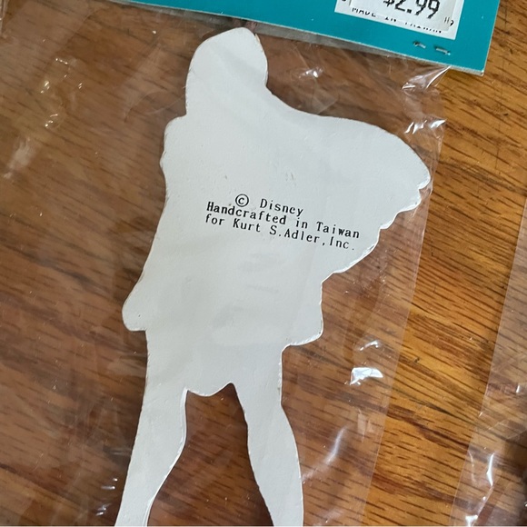 Vintage Disney Pocahontas ornament set - Picture 7 of 9